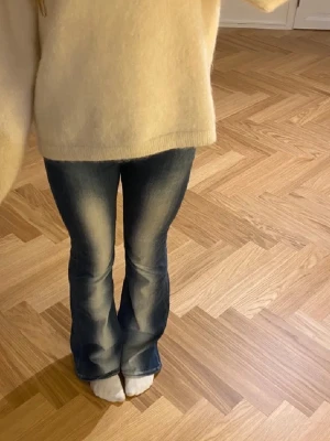 Cheap Monday Jeans  - säljer dem pga ingen användning💞