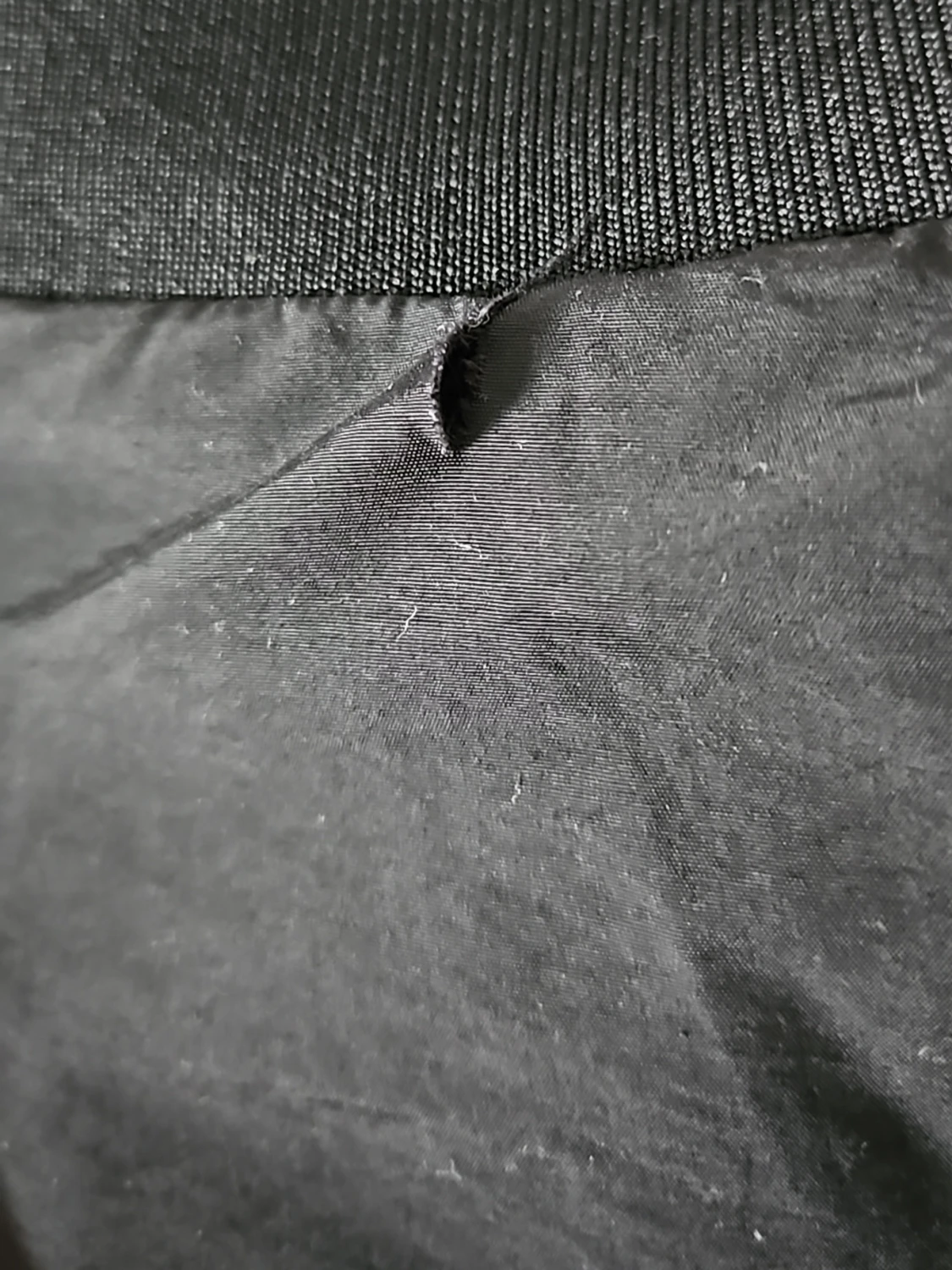 Svart Superdry vindjacka med vita dragkedjor - 5