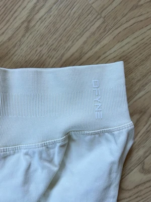 Dfyne Dfyne Impact Shorts 4.5”  - Dfyne Impact Shorts 4.5” knappt använda storlek M kan nog hitta kvitto i mejl om så önskas 