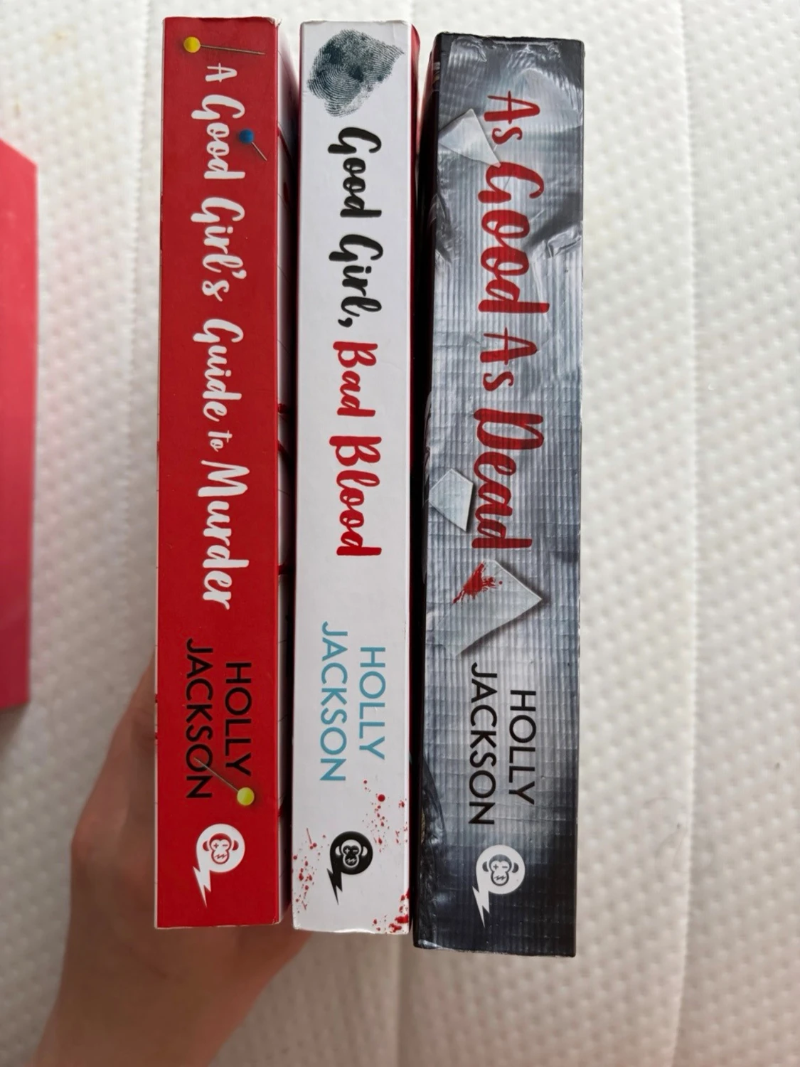 A good girls guide to murder-trilogin