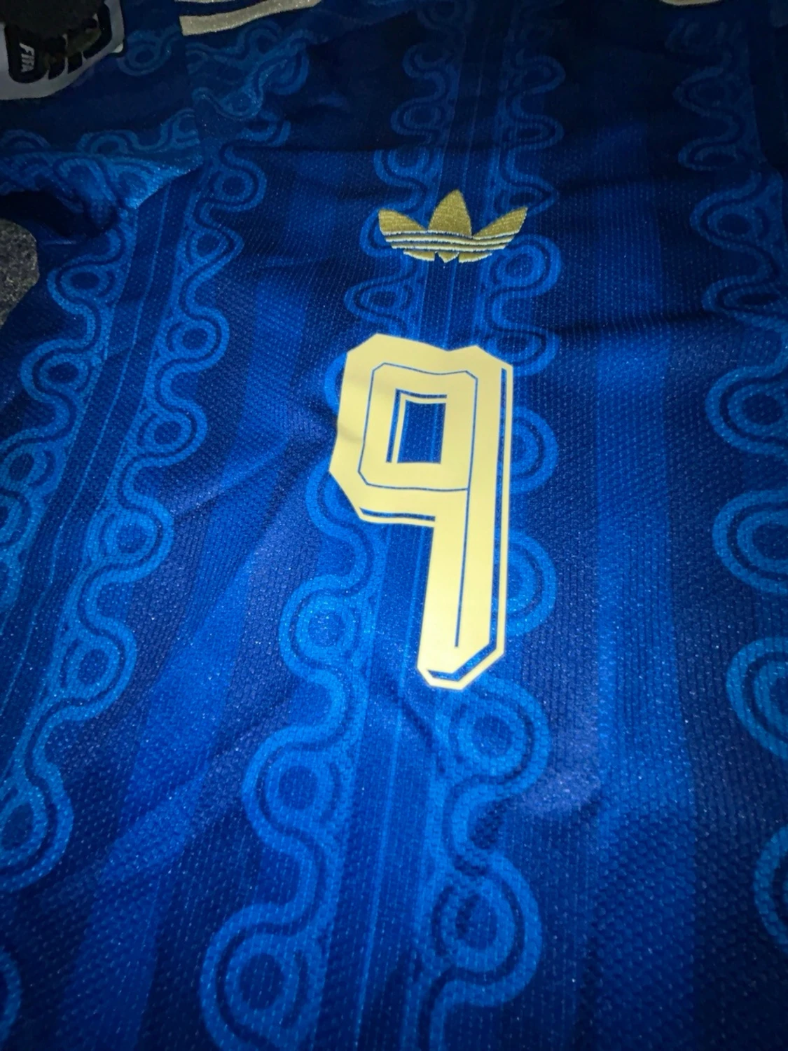 Alexander Isak nummer 9 storlek M - 1