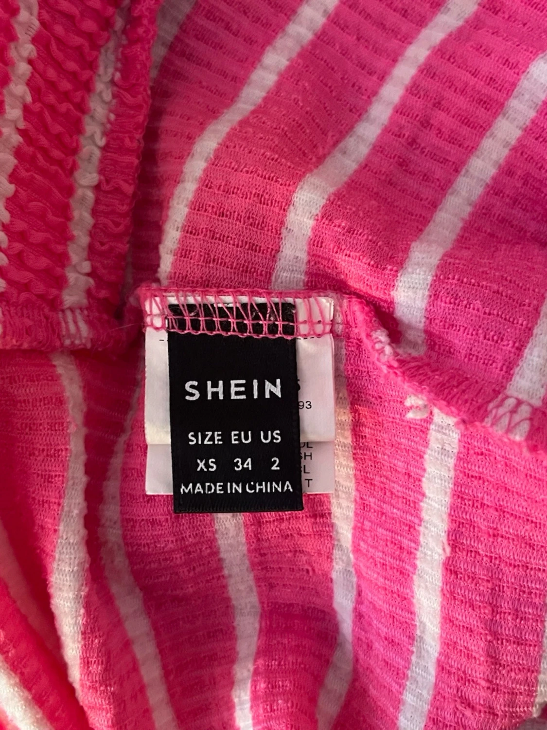 Rosa och vit randig linnetopp - 2