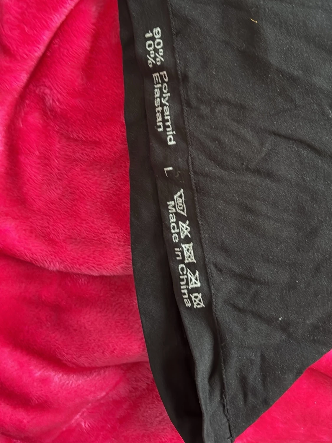 Svart ärmlös linnetopp - 1