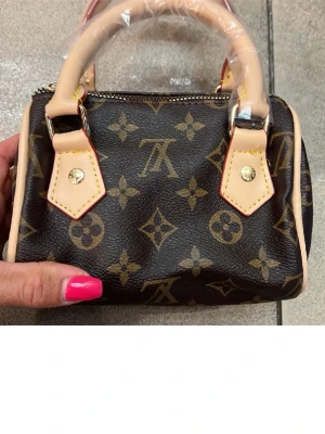 Snygga väskan  - Trendiga väskan 