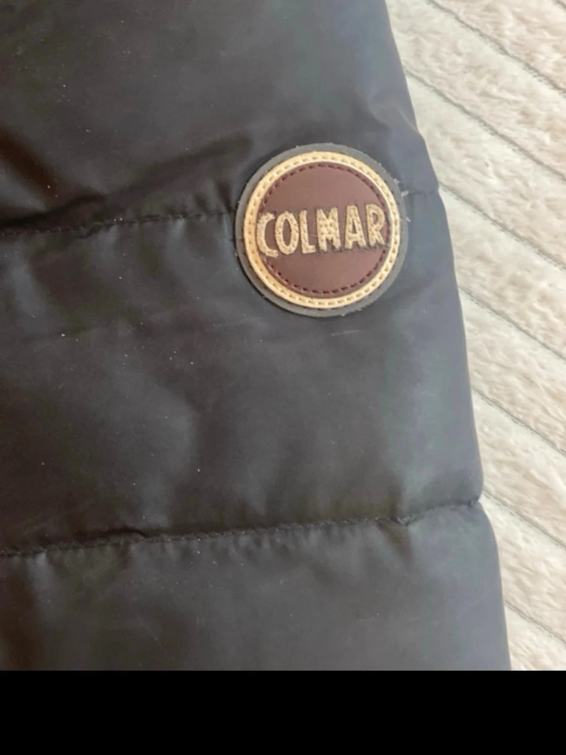 Svart dunjacka från Colmar - 7