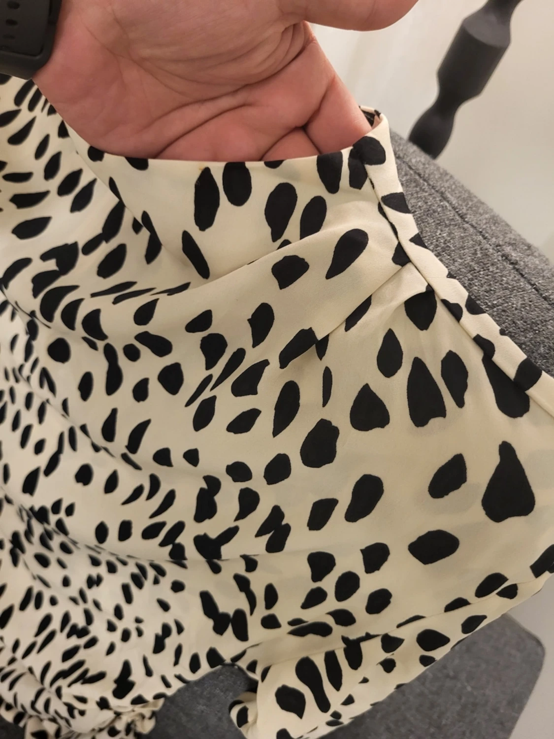 H&M svart, offwhite leopard sommar klänning, storlek XS - 4