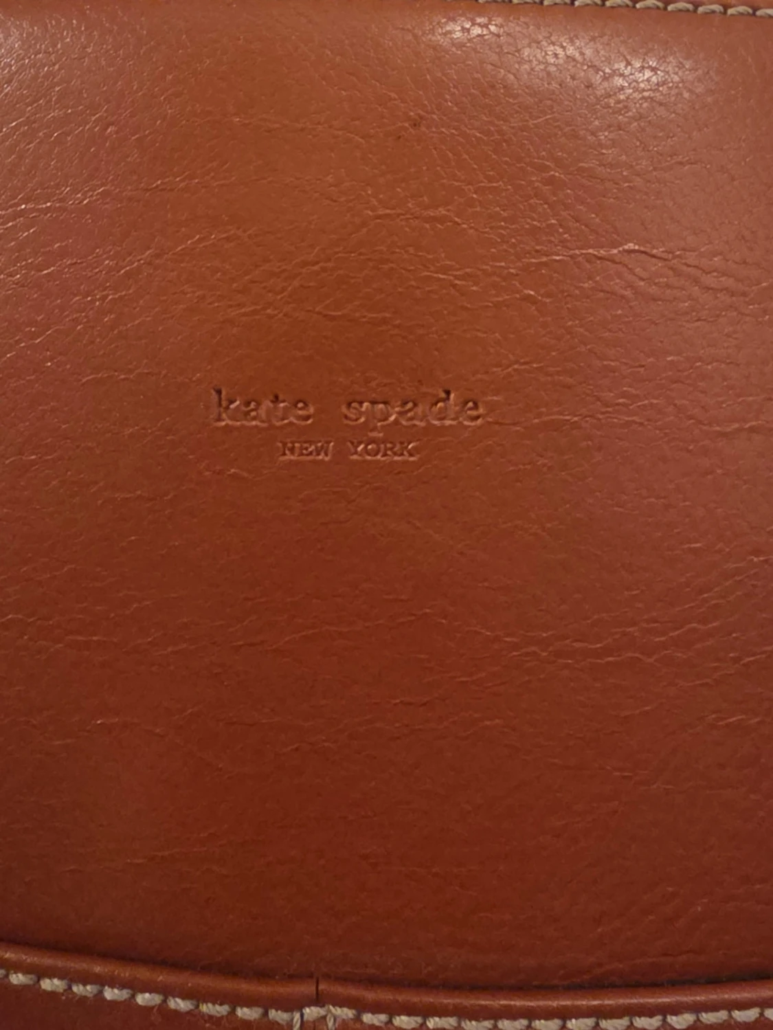 Brun läderhandväska från Kate Spade - 1