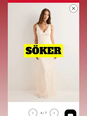 Champagnefärgad långklänning med öppen rygg - SÖKER‼️‼️ Storkek 36