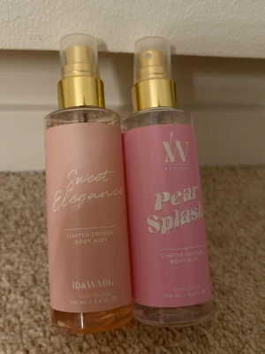Ida Warg, 2-pack bodymist limited edition  - Från Ida Warg, helt oanvända 💚PEAR SPLASH: ”en upplyftande och härlig doft med inslag av päron, enbär och ambra”💚 🩷SWEET ELEGANCE: en feminin och varm doft med noter av vanilj, Jasmine och mandarin🩷 ❣️Kan även köpas styck, för 90kr