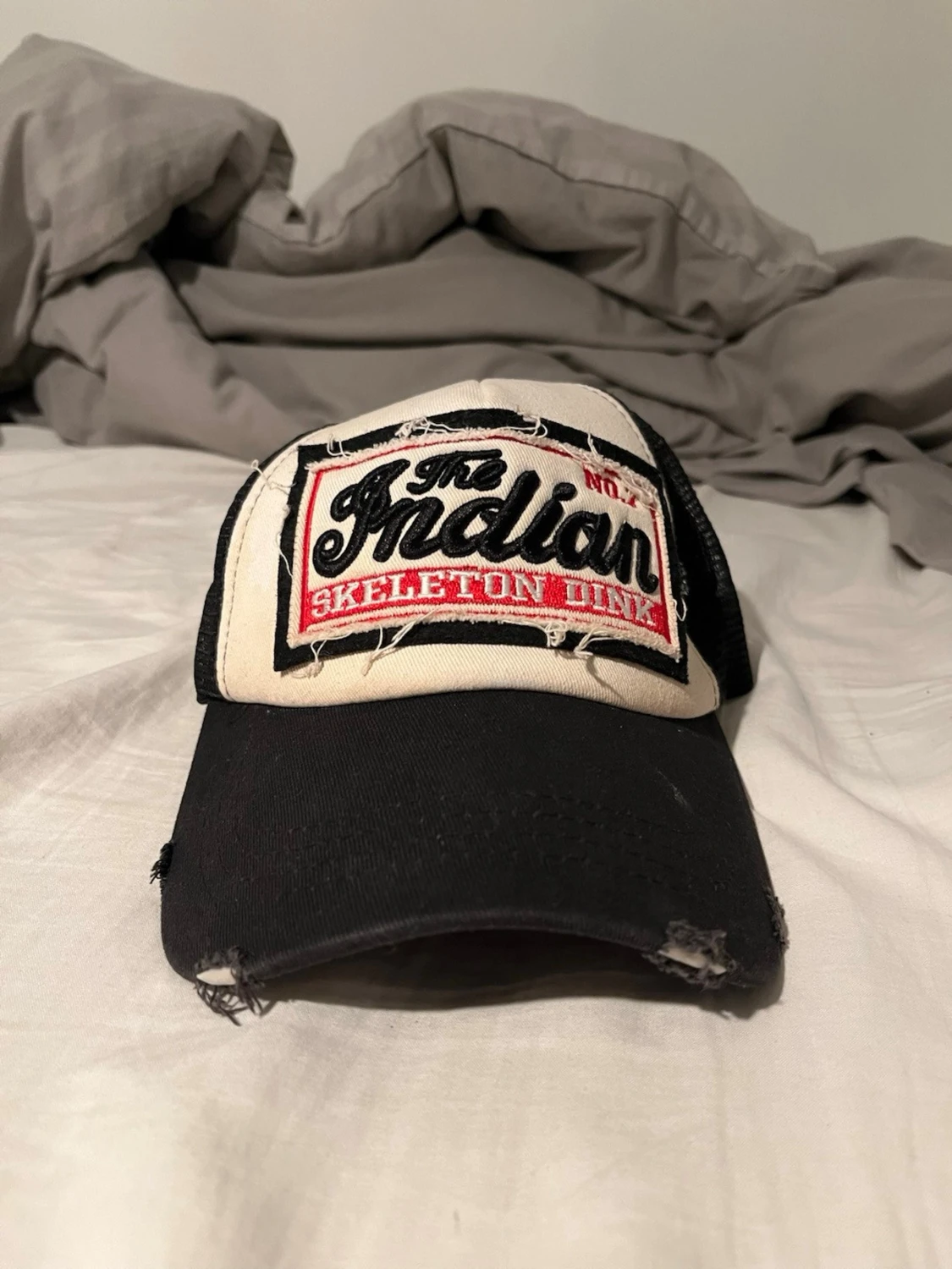 The indian skeleton dink keps.