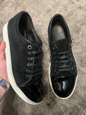 Lanvin svart - Fint skick! Billigare vid snabb affär