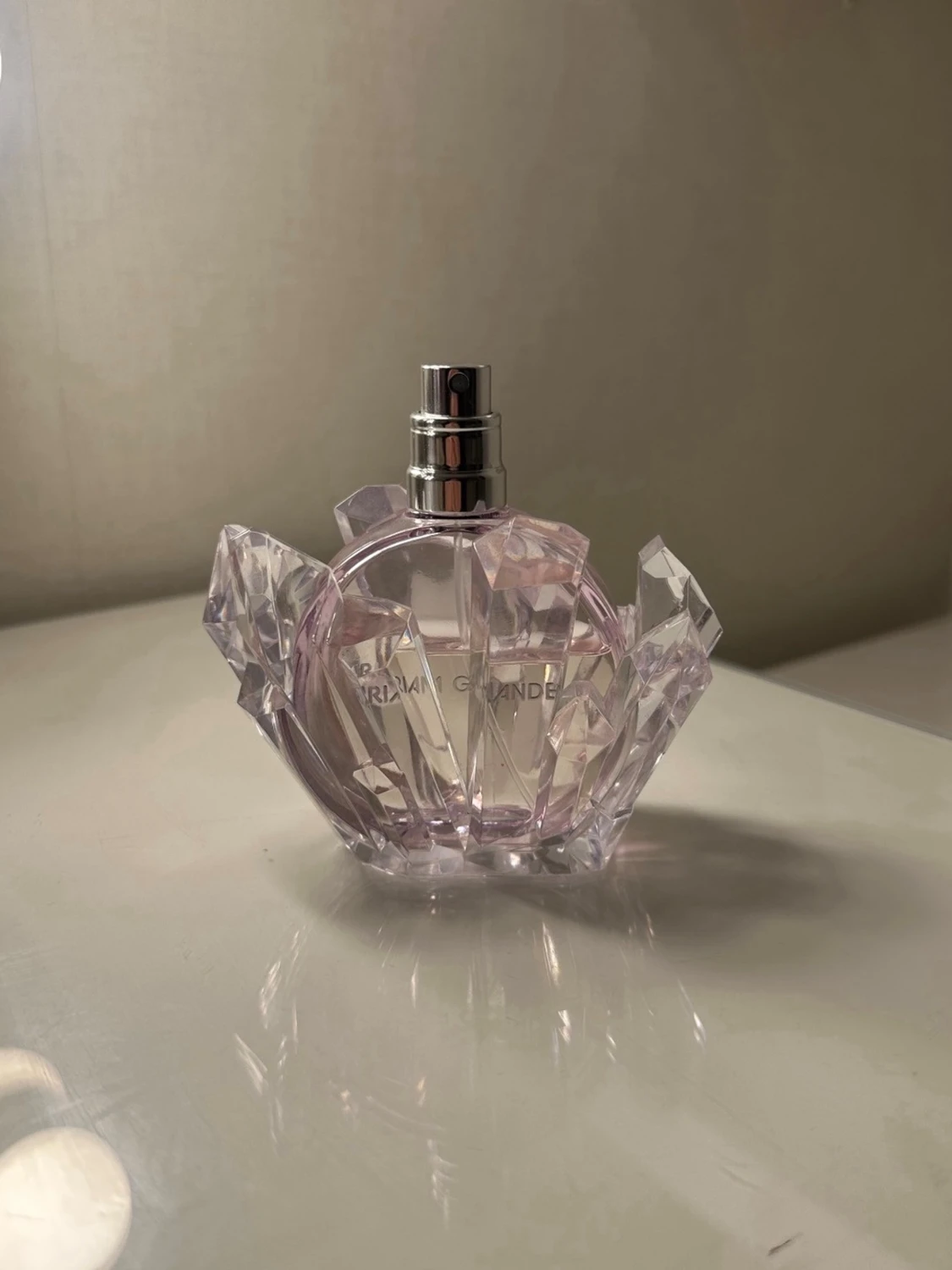 Ariana grande parfym - 1