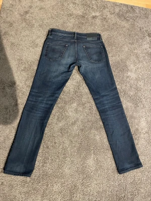 Jacob Cohen jeans  - Jacob Cohen jeans herr| storlek:L, 31/33| Pris:999kr| skick:9,8/10| hör av dig vid minsta lilla fundering eller fråga|