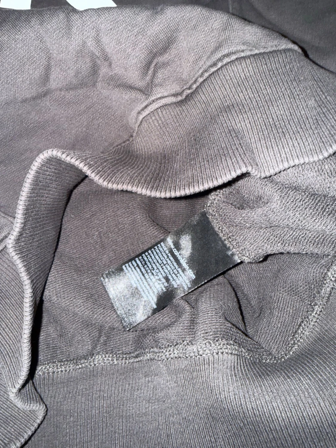 Svart sweatshirt från Calvin Klein - 1