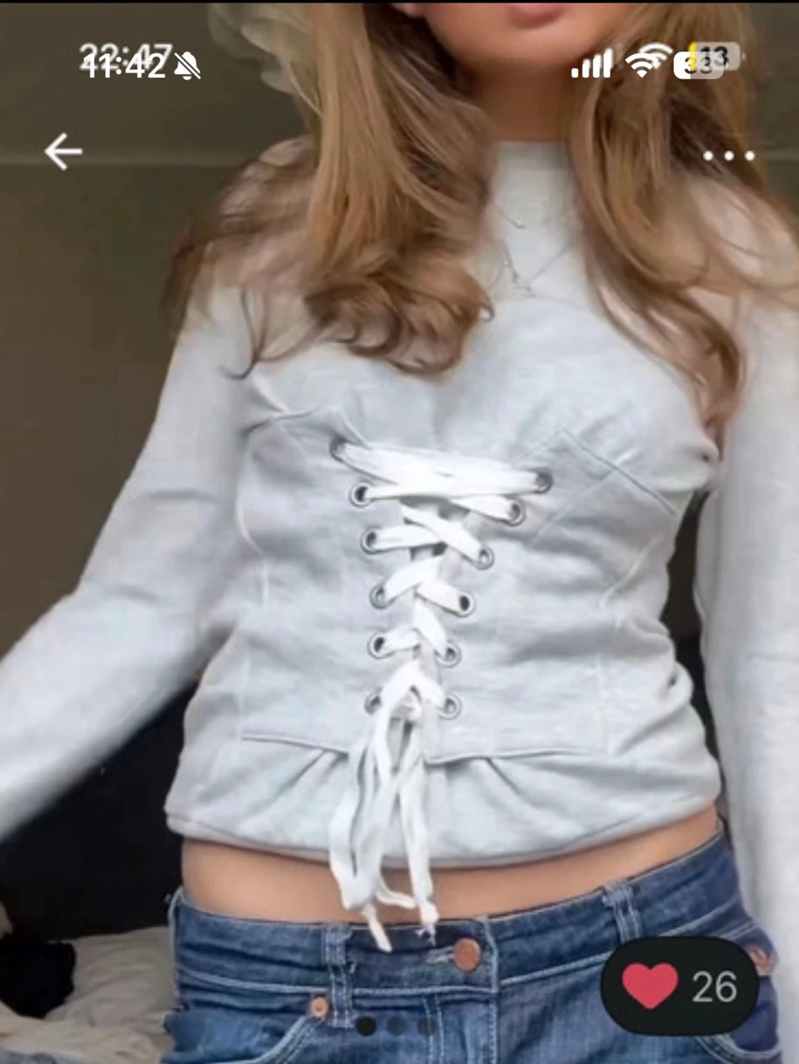 Grå sweatshirt med snörning i midjan - 2