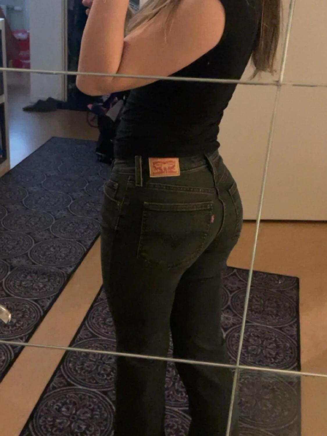 Mörkgrå Levi's jeans - 1