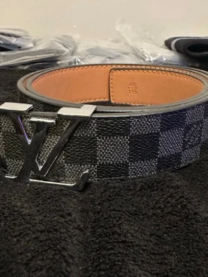 Lv bälte 105 cm  - Snyggt bälte nytt