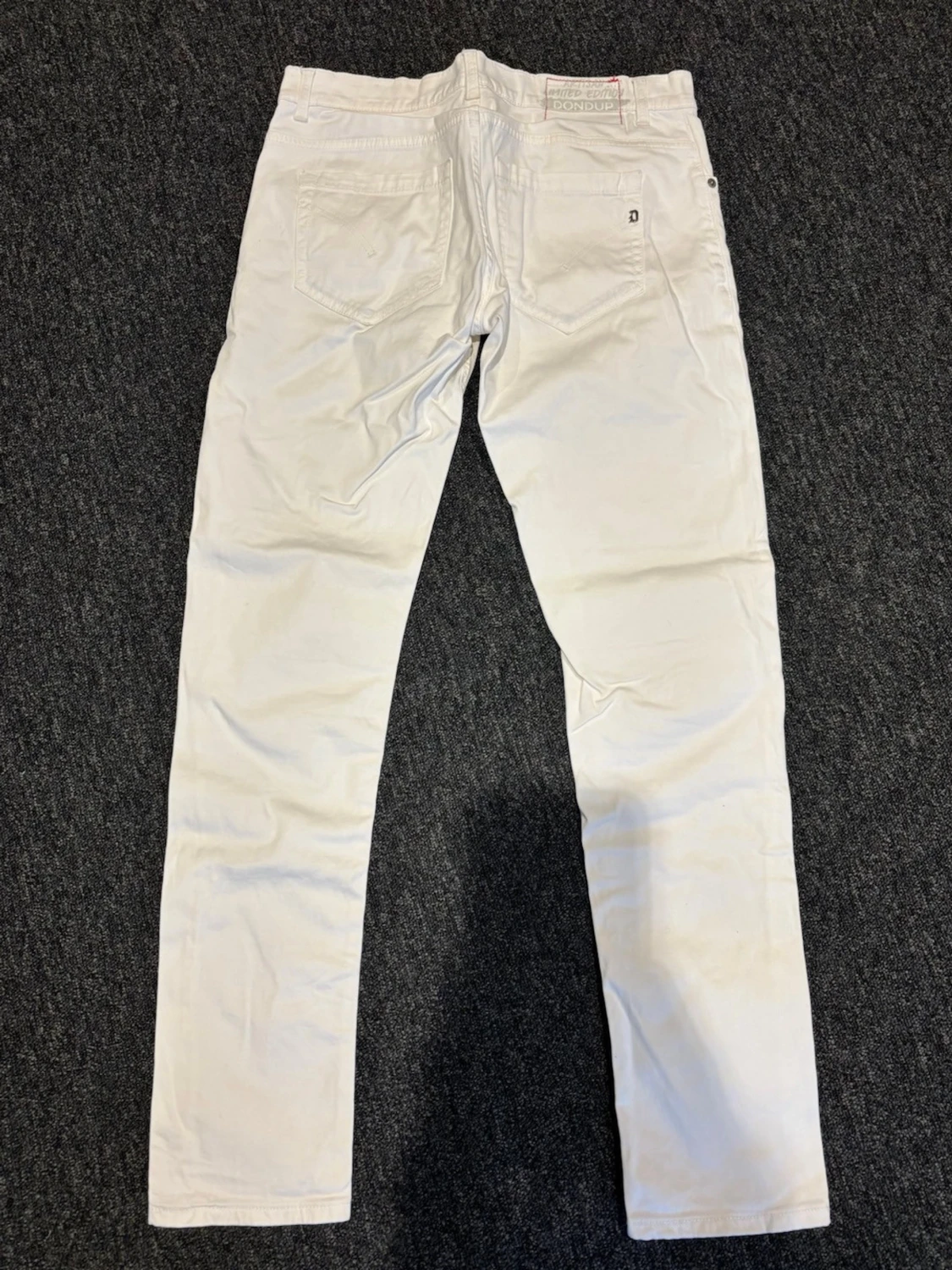 Vita limited edition jeans från Dondup - 2