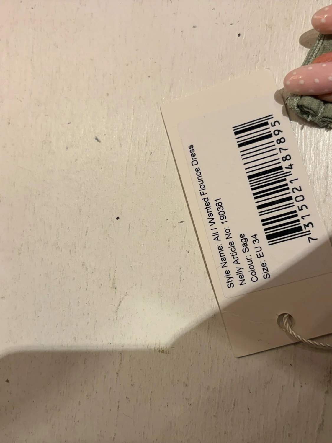 Ljusgrön omlottklänning med volang - 2