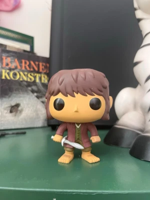 Hobbit cosplay figur Funko Pop - Säljer en Funko Pop vinylfigur som föreställer en hobbit från Sagan om Ringen. 