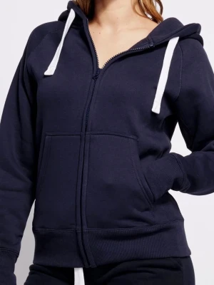 Russemerch hoodie - Säljer nu min Russemerch hoodie då den inte kommer till användning! Nypris är 749kr💞