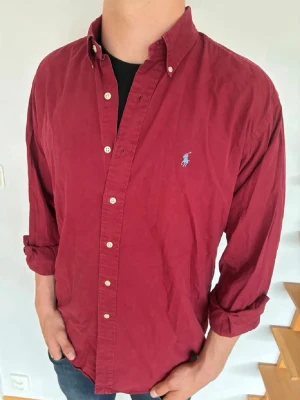 Ralph Lauren skjorta  - Ralph lauren skjorta herr| pris:399kr| skick:9,8/10| Storlek:M| Hör av dig vid minsta lilla fundering eller fråga| 