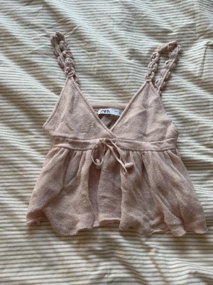 Zara topp - Söt rosa topp ifrån zara 