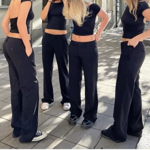 Kostymbyxor  - Kostymbyxor från Alobha. Uppsydda lite, jag är 173cm lång💕nypris är 800kr, priser kan diskuteras 