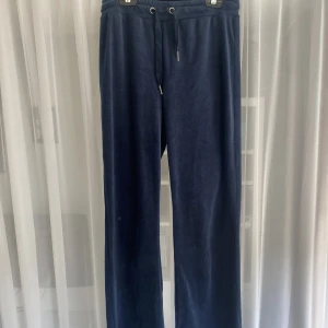 Mjukisbyxor - Blåa mjukisbyxor