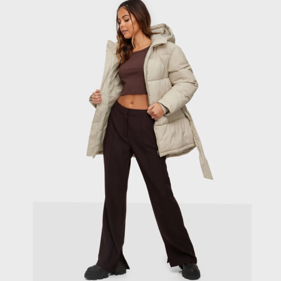 Beige winter puffer jacket - 90