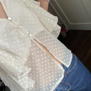 Blus   storlek S - Jätte fin blus 