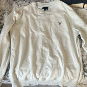 Ganttröja - sweatshirt - En ganttröja som jag bara använt ett par gånger, jättebra skick! Storlek L