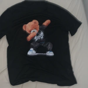 Shein tröja - Tröja från shein, köptes för 210kr. Har bara använt den en gång 