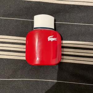 Parfym  - Tagit minst 4 sprut och full luktar gott 