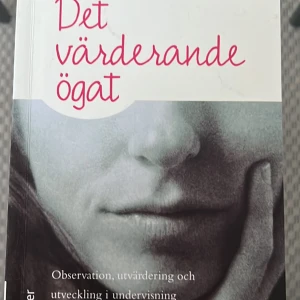 Böcker  - Använda ett par gånger.