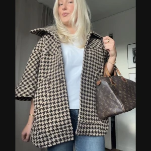 Kappa  - Kappa som har korta ärmar och super fint mönster