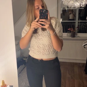 Virkad topp - Superfin topp från zara, kommer dock inte till användning längre.