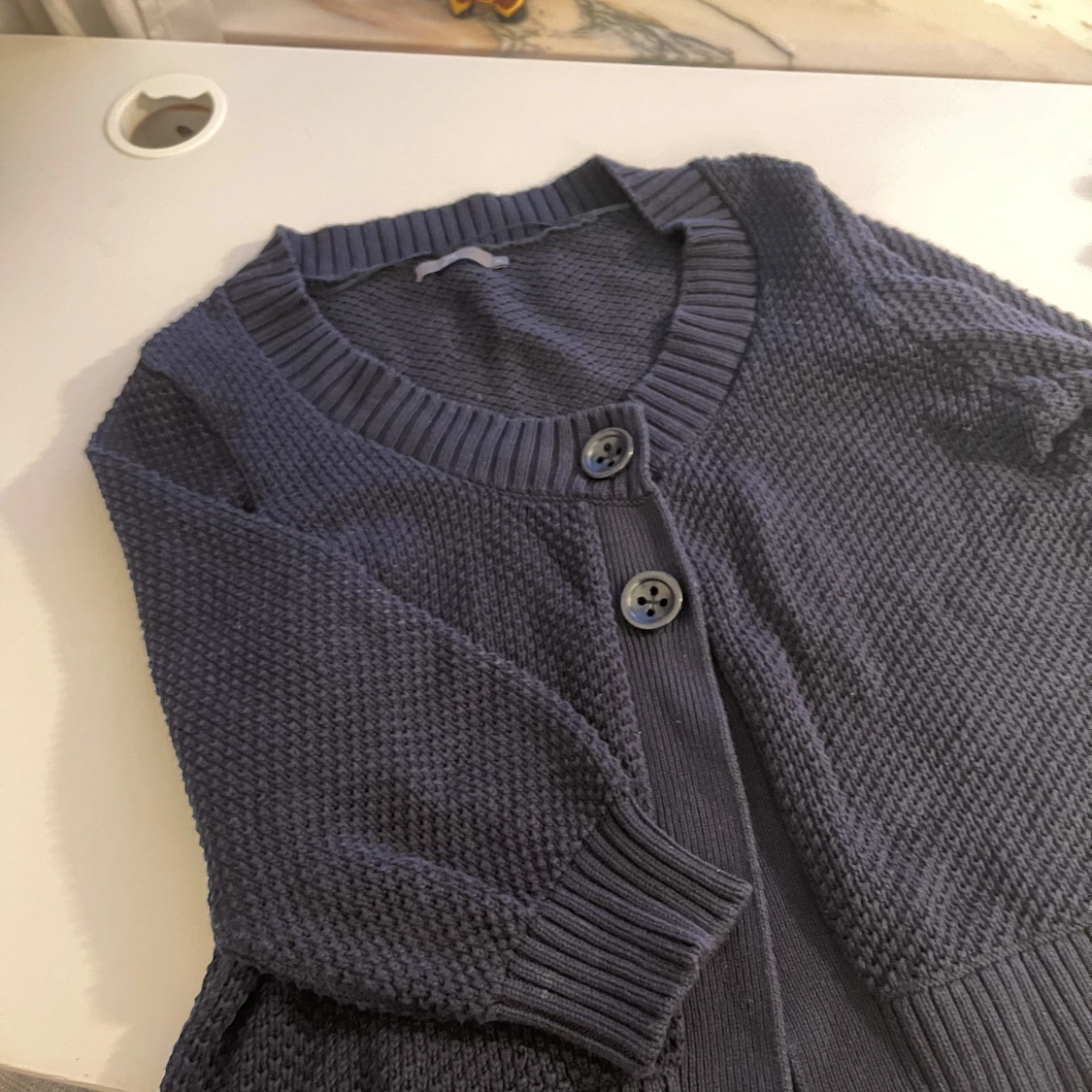 Marinblå stickad kofta - 91