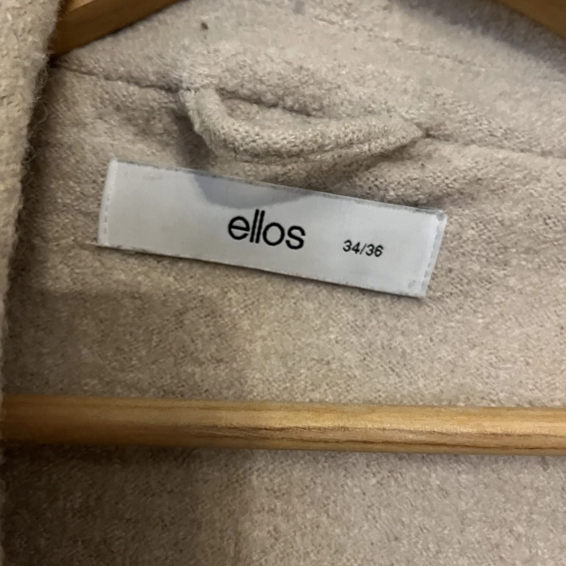 Beige höstkappa - 91