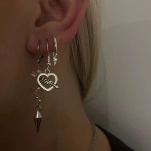 Stockholmstil örhänge  - Sååå fint örhänge Stockholm stil 😍⚡️så trendigt och gulligt 