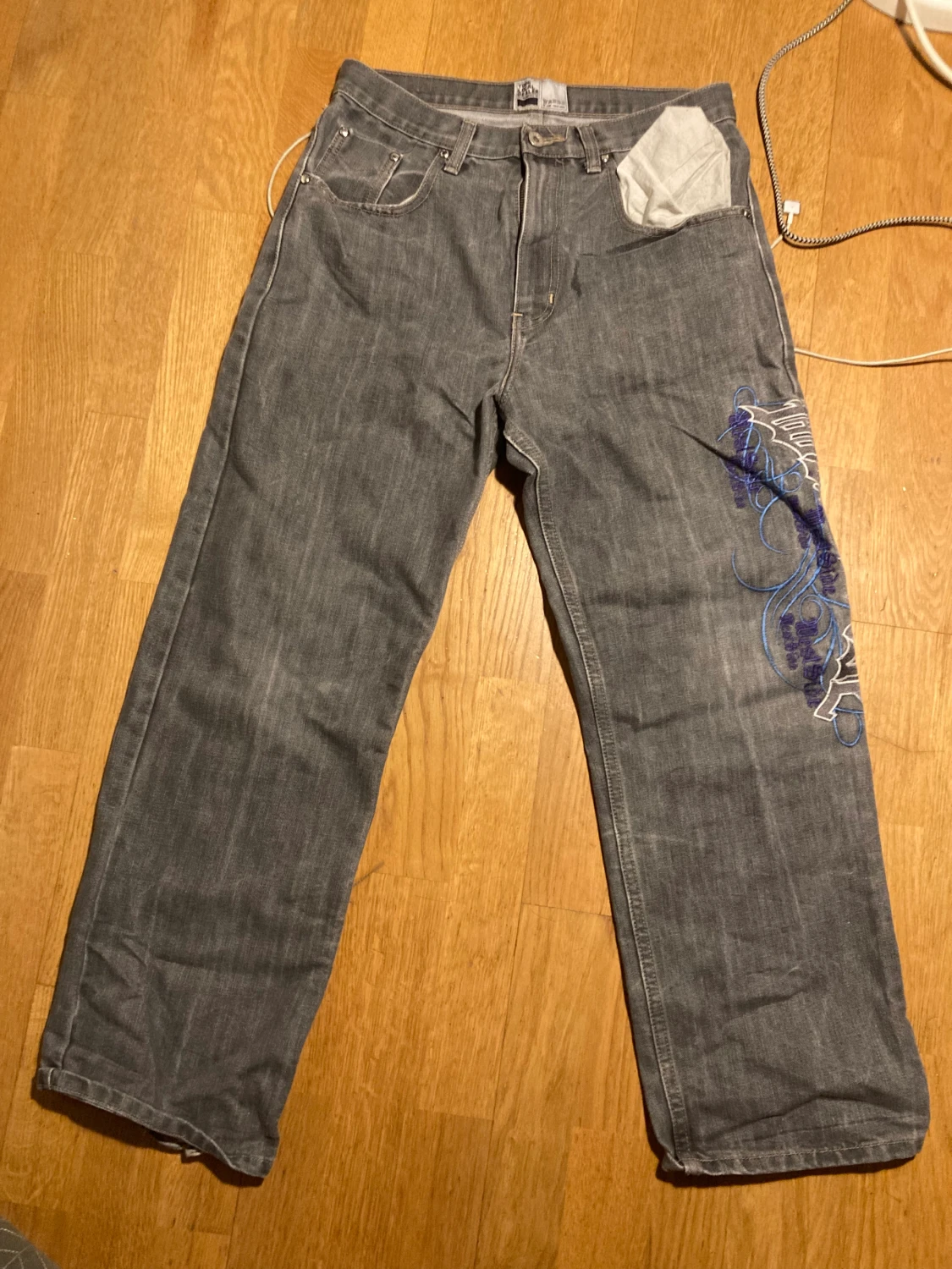 Jeans Your local dealer