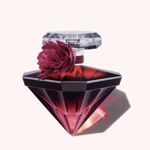 Parfym - Säljer min Lancome parfym 🌹( La Nuit Trésor intense EdP 50 ml )  Oanvänd, va ej min typ av doft 🪷 ordinarie pris 1150 kr