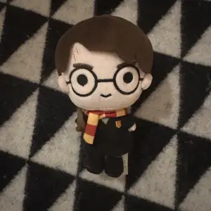 Harry Potter mjukisdjur, har bara stått på en hylla :)