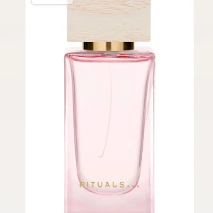 Parfym - Rituals parfym Fleurs de I’Himalaya 15 ml. Ungefär 70% kvar