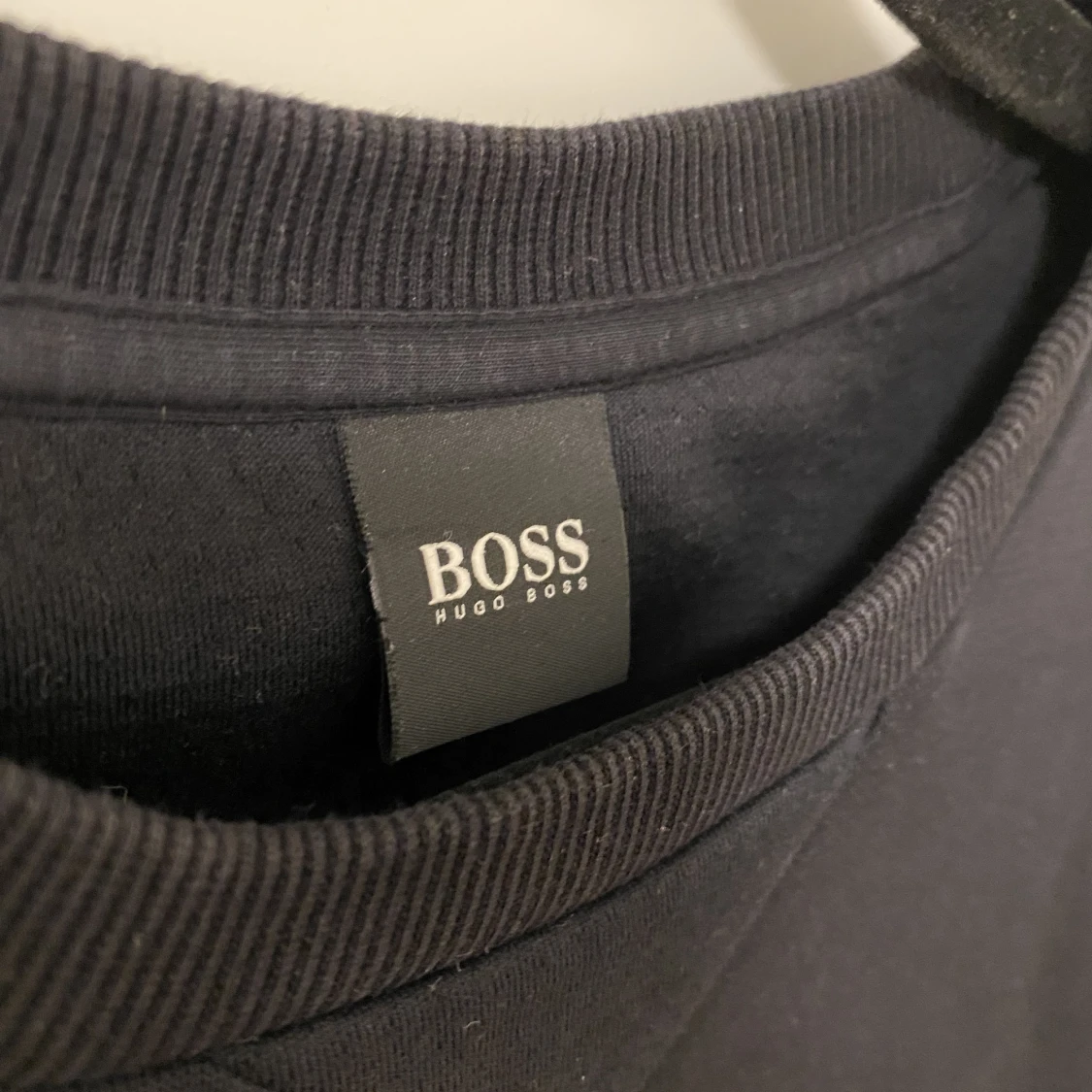 Hugo boss sweatshirt  - 90