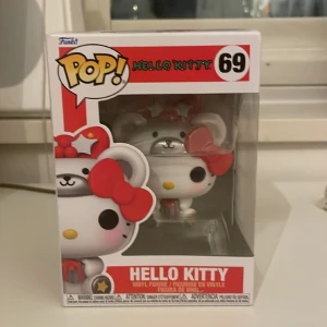 hello kitty funkopop  - inga defekter, helt nytt skick :)