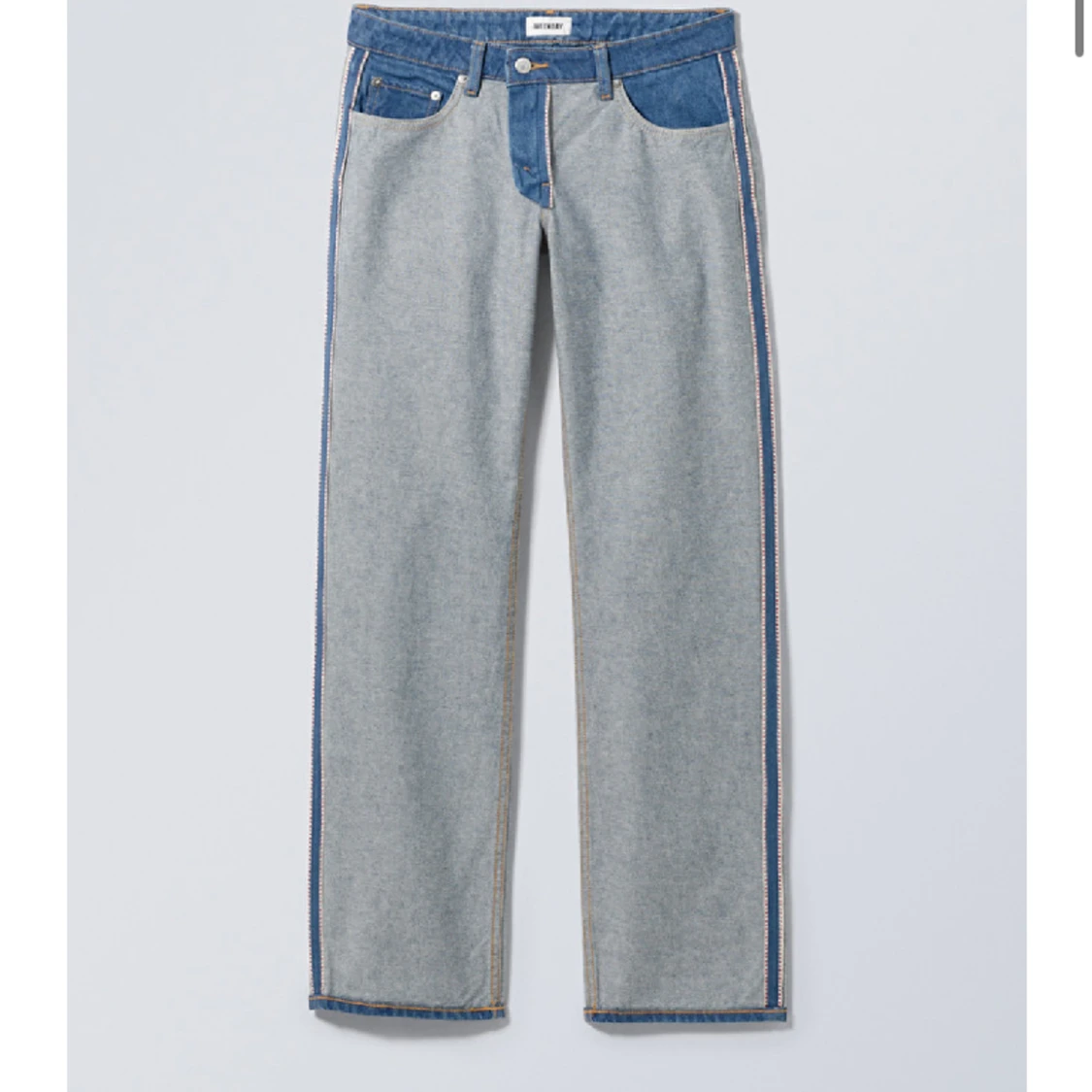 Weekday fluid reversed jeans