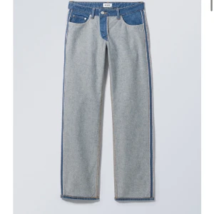 Weekday fluid reversed jeans - Supercoola jeans som inte kommer till användning längre!