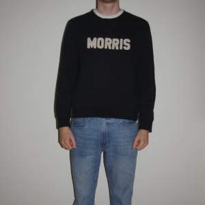 Sweatshirt från Morris i fint skick utan defekter  Tveka inte på att höra av er vid frågor!