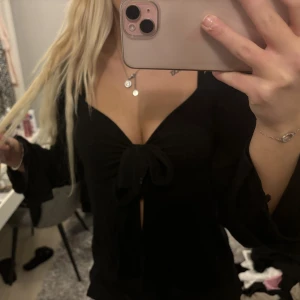 design by si tröja - Aldrig använd och utan defekter, använd gärna köp nu ❤️